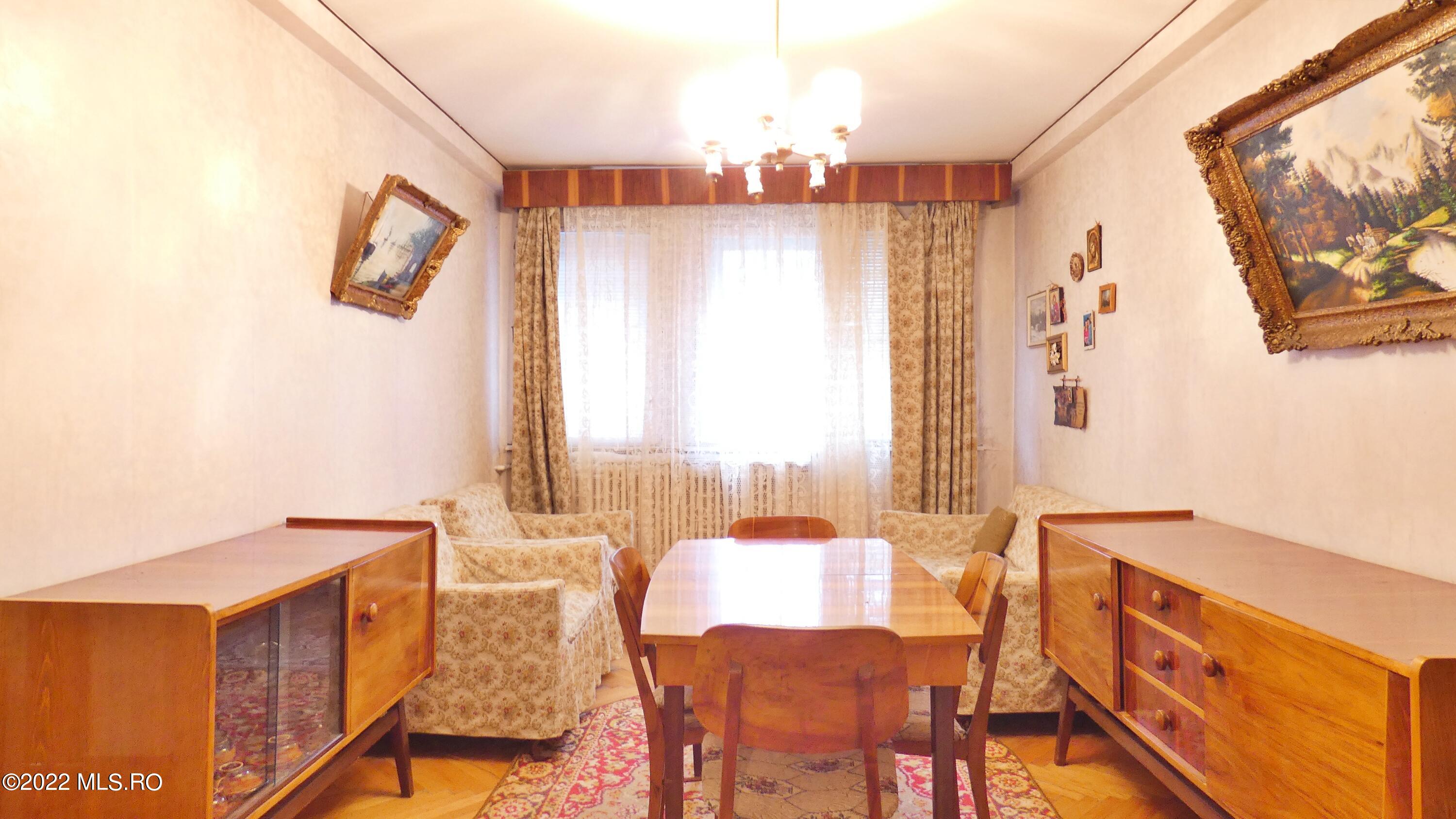                                             Vanzare -                                                                                     Apartament 3 camere                                                                                 - Gara Constanta
                                        