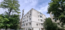                                             Vanzare -                                                                                     Apartament 3 camere                                                                                 - TOMIS NORD
                                        